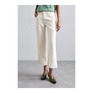 MOTHER The Mid Rise Maven Ankle Fray in Act Natural